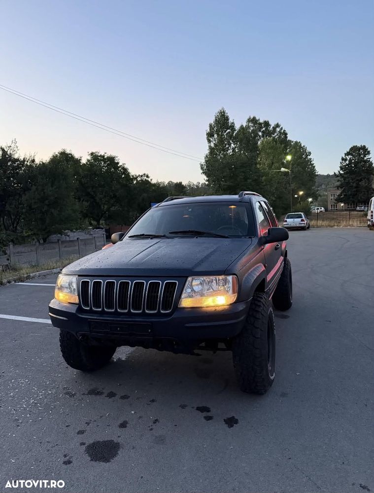 Jeep Grand Cherokee - 3