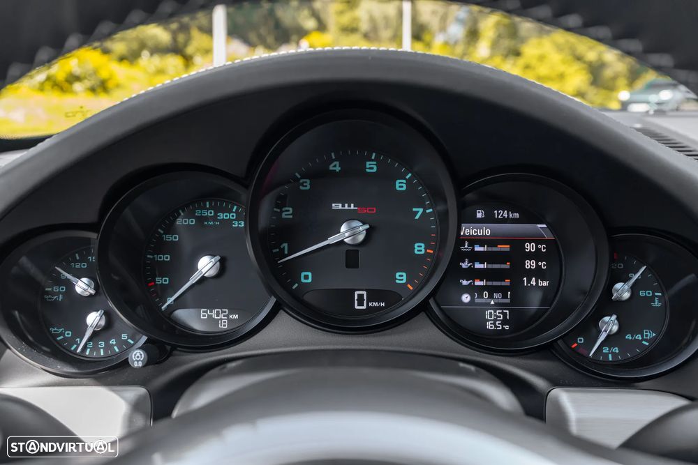 Porsche 911 (991) Carrera S 50 Anos - 12