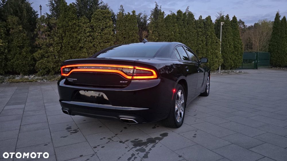 Dodge Charger - 12