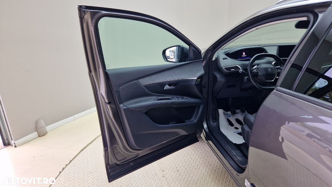 Peugeot 3008 - 10