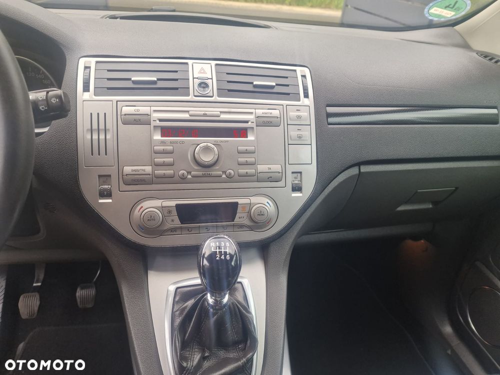 Ford Kuga 2.0 TDCi Titanium - 14
