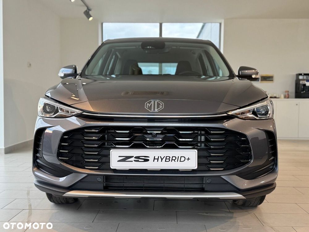 MG ZS Hybrid+ - 2