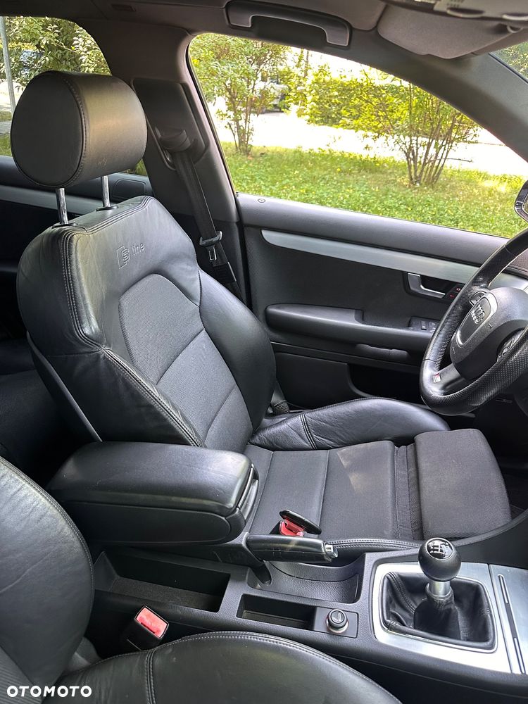 Audi A4 Avant - 27