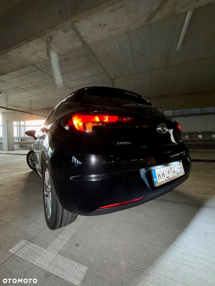 Opel Astra 1.6 CDTI Cosmo - 3