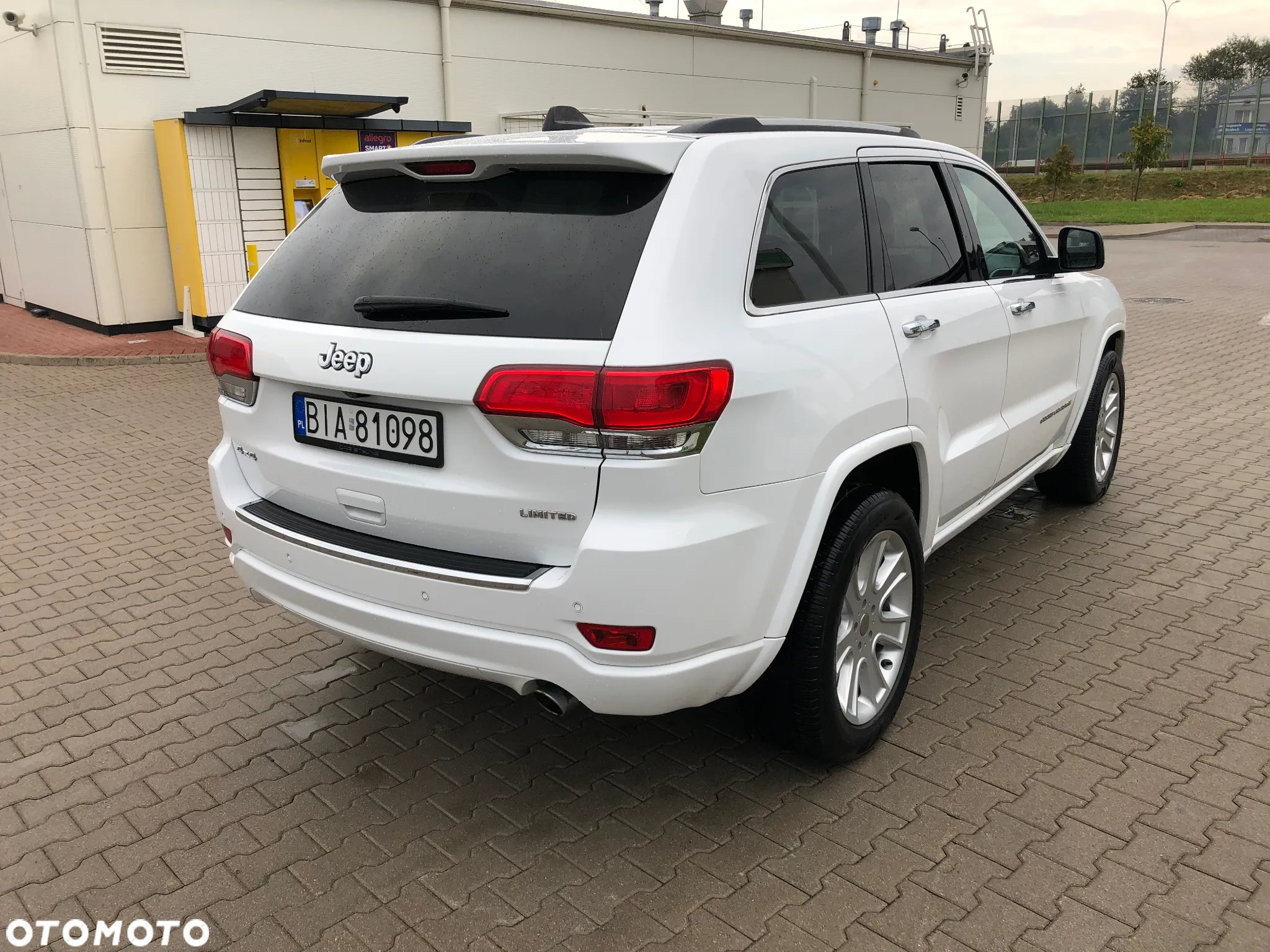 Jeep Grand Cherokee - 4