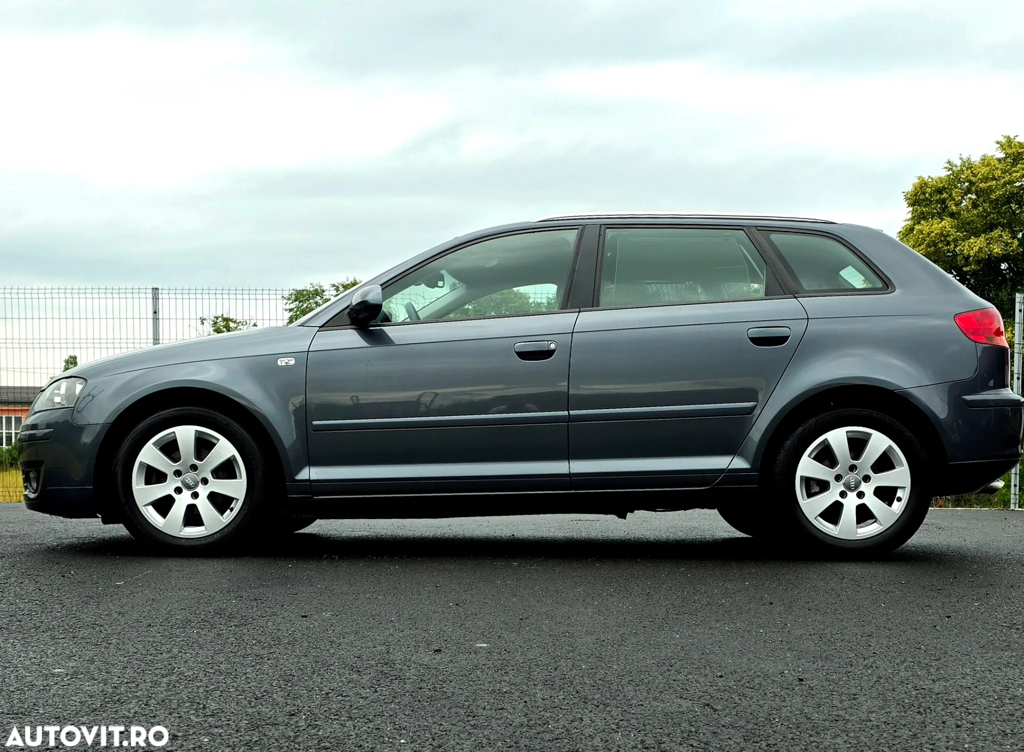 Audi A3 2.0 TDI Sportback DPF (DSG) S tronic Ambiente - 14