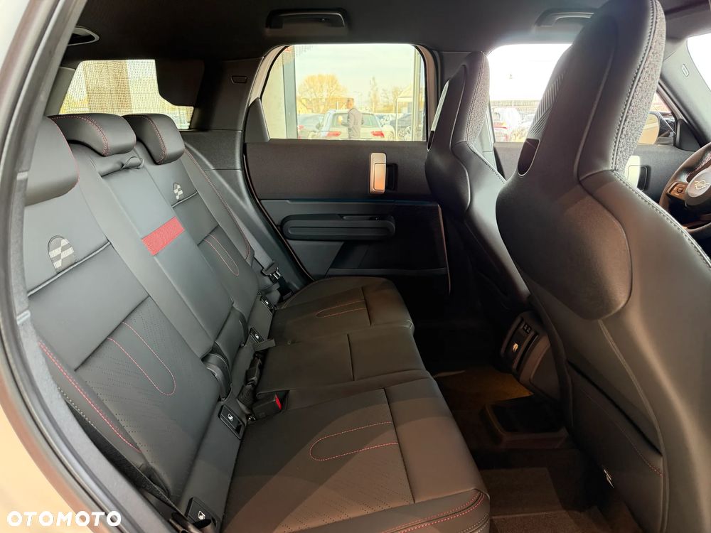 MINI Countryman Cooper S ALL4 John Cooper Works Trim - 18