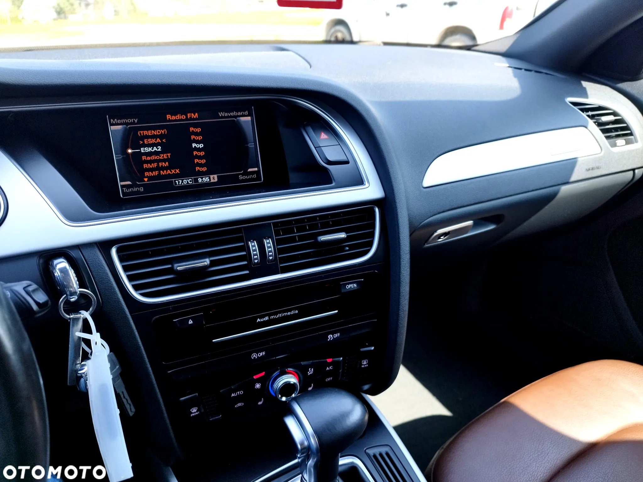 Audi A4 Allroad 2.0 TDI Quattro S tronic - 38