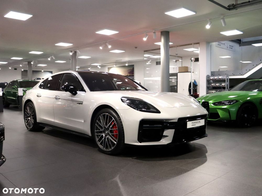 Porsche Panamera 4S E-Hybrid PHEV - 7