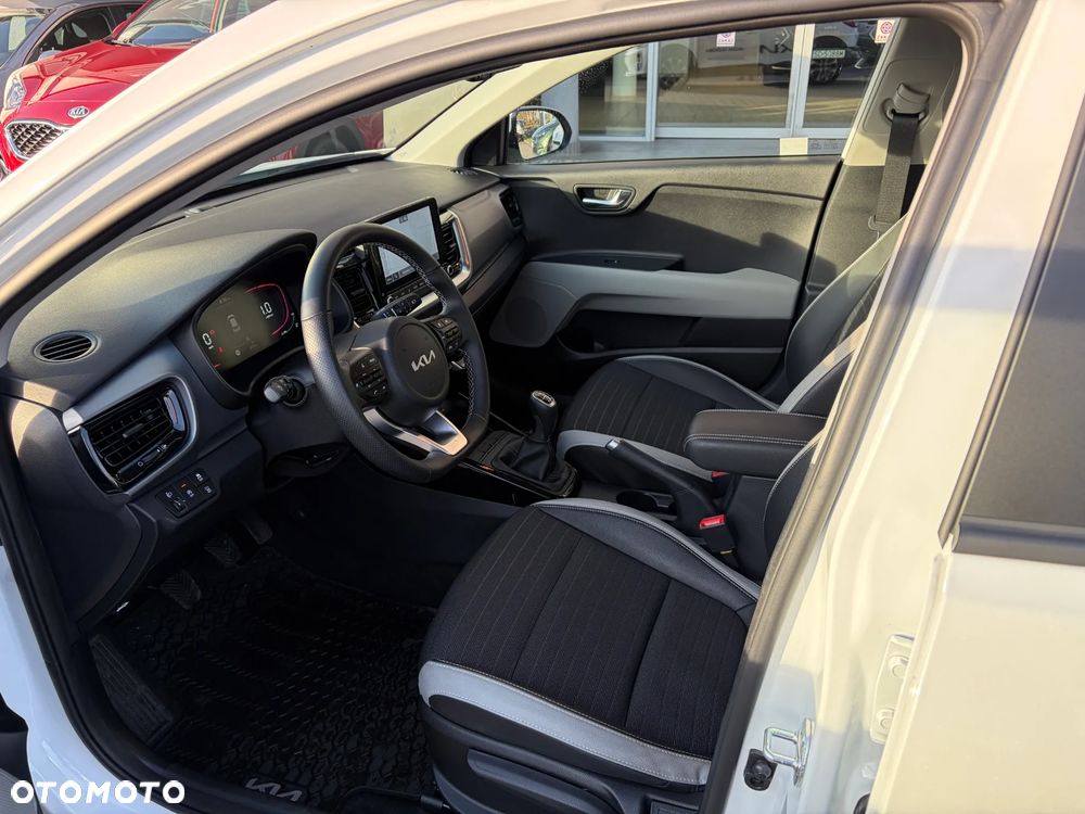 Kia Stonic 1.0 T-GDI L - 7