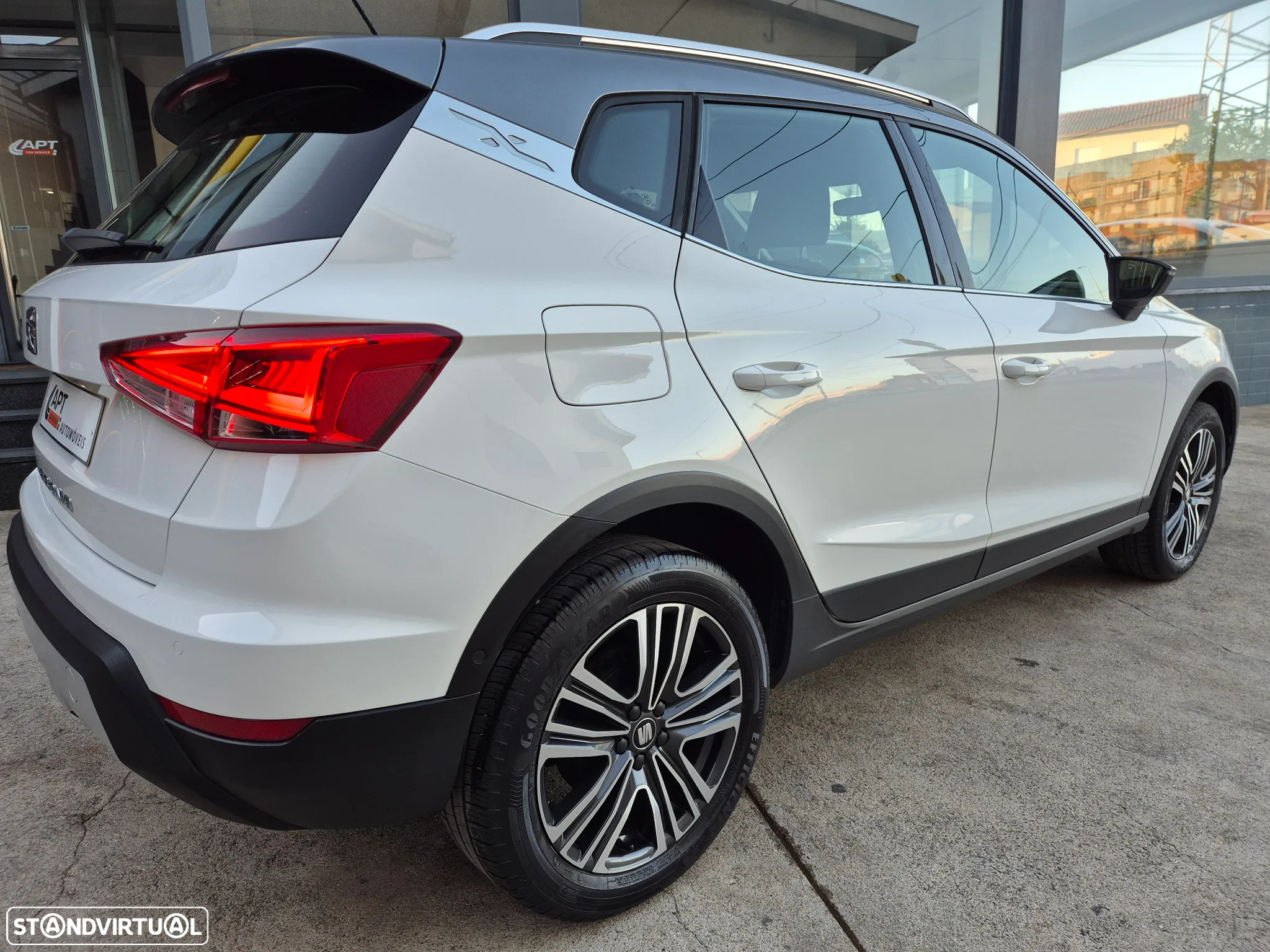 SEAT Arona 1.0 TSI Xcellence - 7