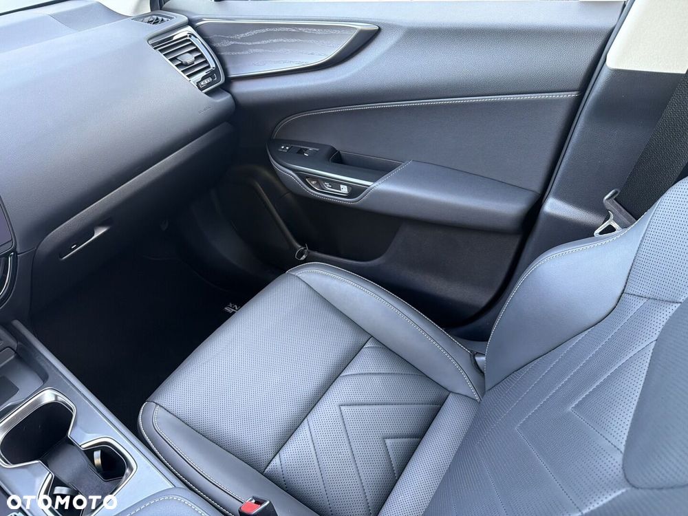 Lexus NX - 20
