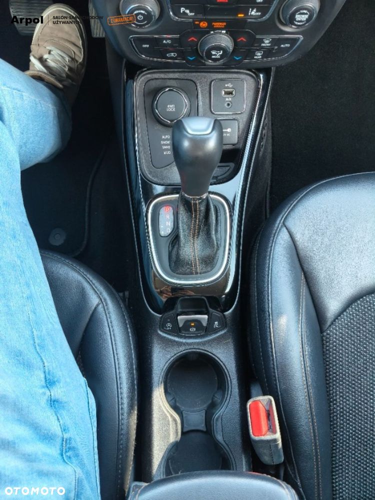 Jeep Compass - 23