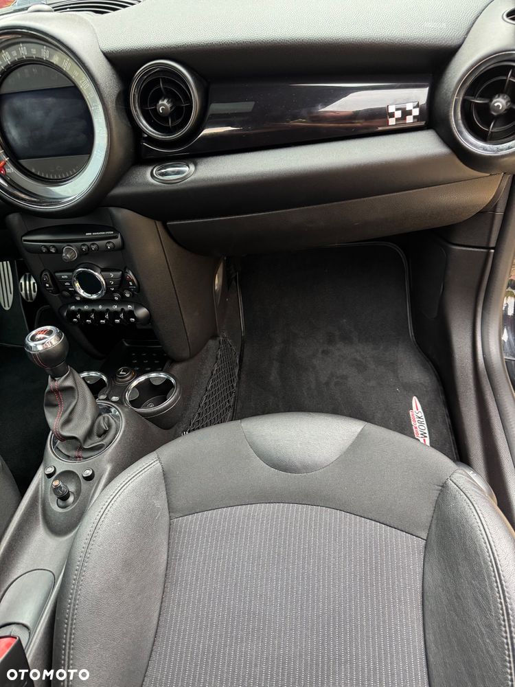 MINI John Cooper Works Standard - 17