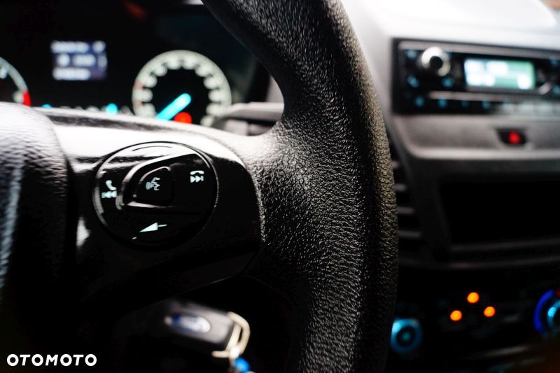 Ford Transit Connect - 10