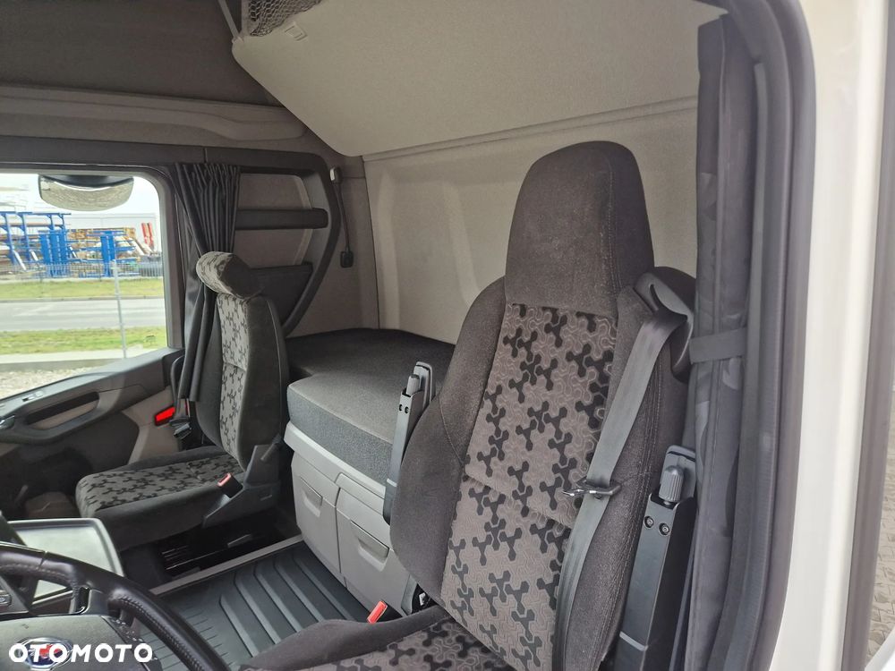 Scania R460/ 2023r/ 120Tyskm/ KLIMA STACJONARNA/ NAVI/ SERWIS NIEMCY - 16