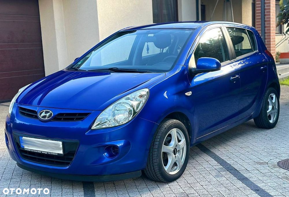 Hyundai i20 1.2 UEFA EURO 2012 Edition - 15