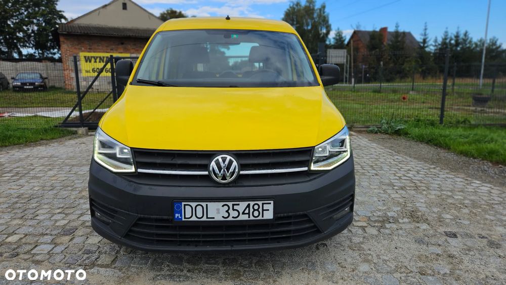 Volkswagen Caddy 2.0 TDI Comfortline 4Motion DSG - 2