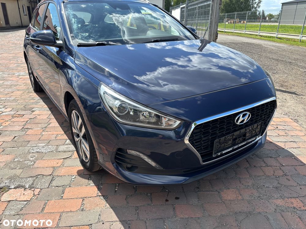 Hyundai i30 1.4 T-GDI Trend - 3