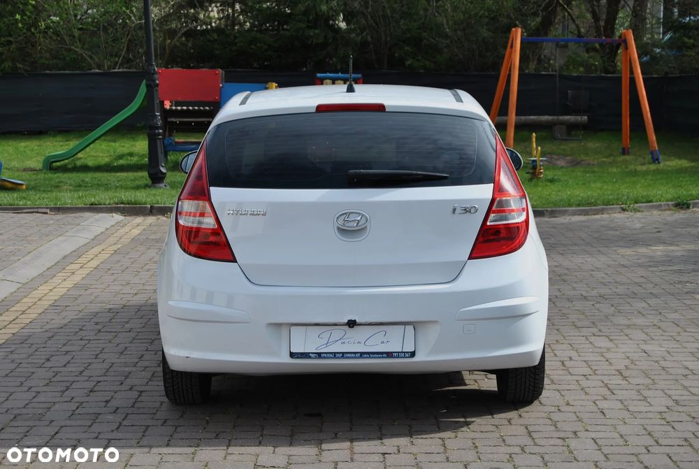 Hyundai i30 1.4 Blue Comfort - 17