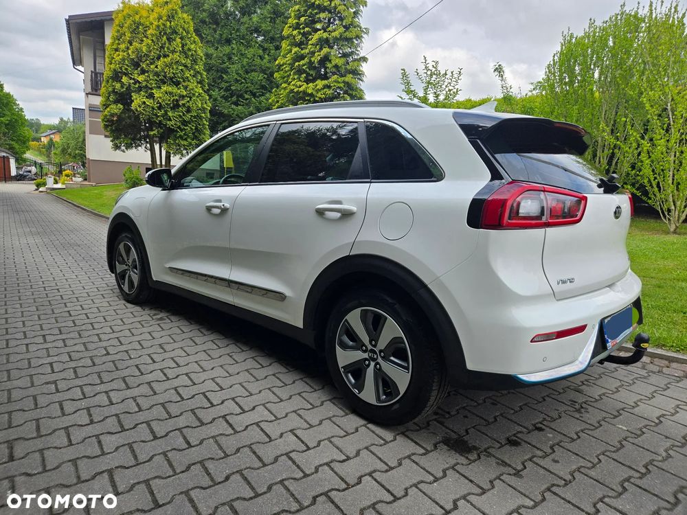 Kia Niro 1.6 GDI PHEV 2WD Spirit - 12