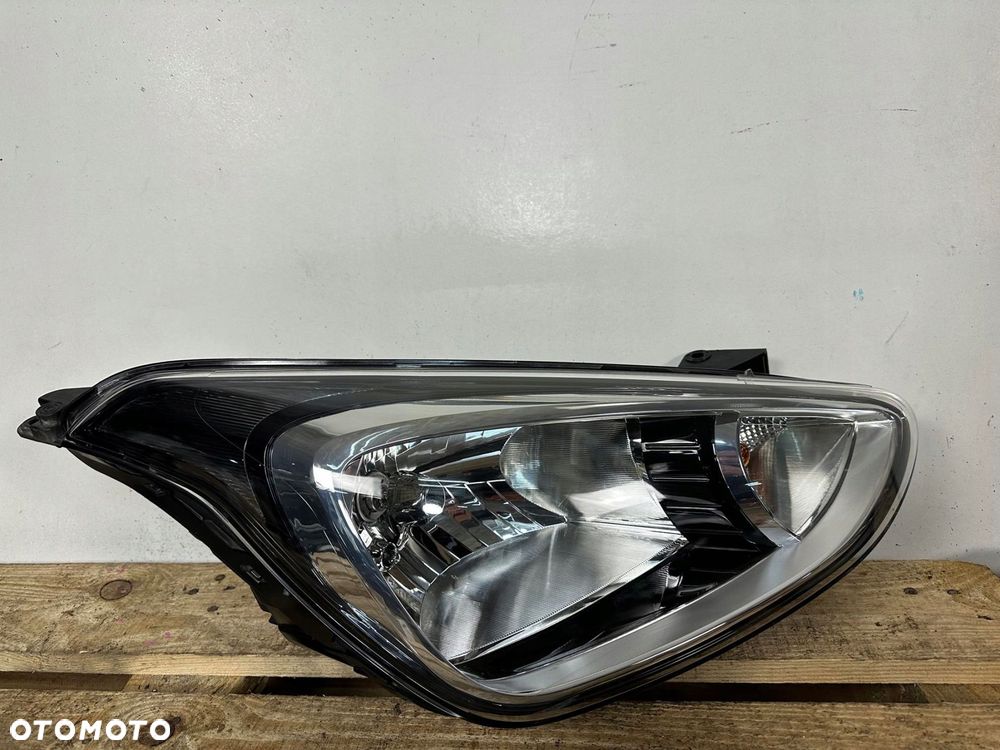 lampa przod przednia prawa hyundai i10 ii 2 2013- europa cala 92102-b9000 - 1