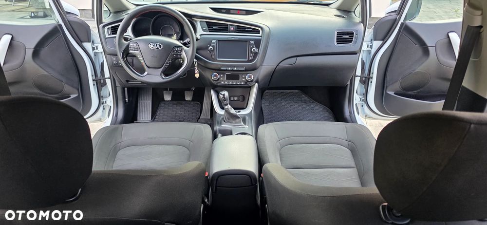 Kia Ceed 1.6 CRDi L Business Line - 31