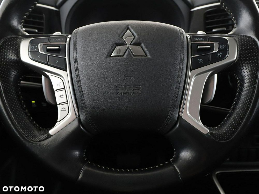 Mitsubishi Outlander 2.4 4WD - 23