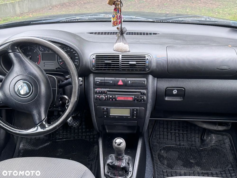 Seat Leon 1.9 TDI Signo - 7
