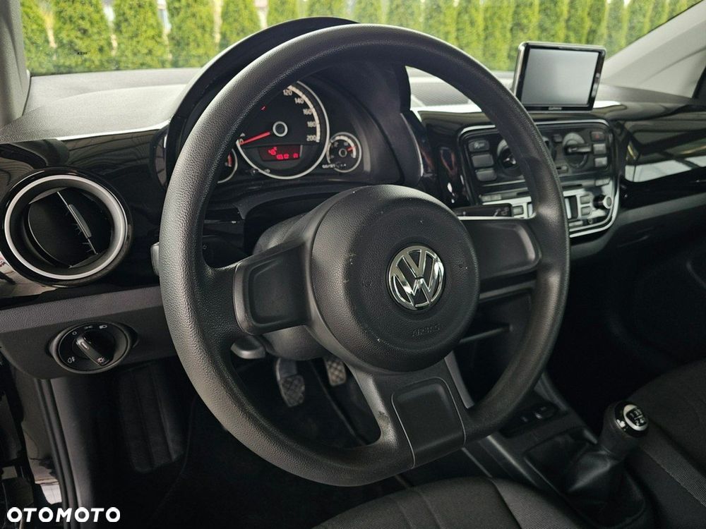 Volkswagen up! - 12