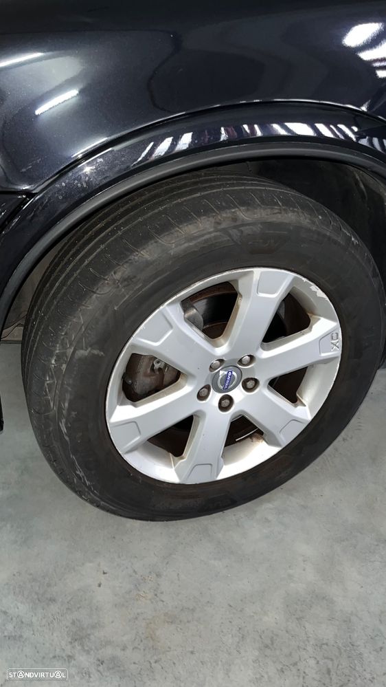 Volvo XC 90 2.4 D5 7L Nivel 3 - 18