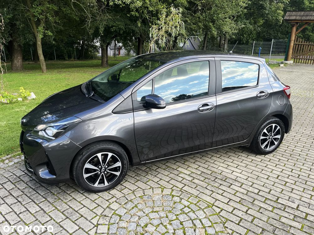 Toyota Yaris ver-hybrid-1-5-vvt--i-comfort - 5