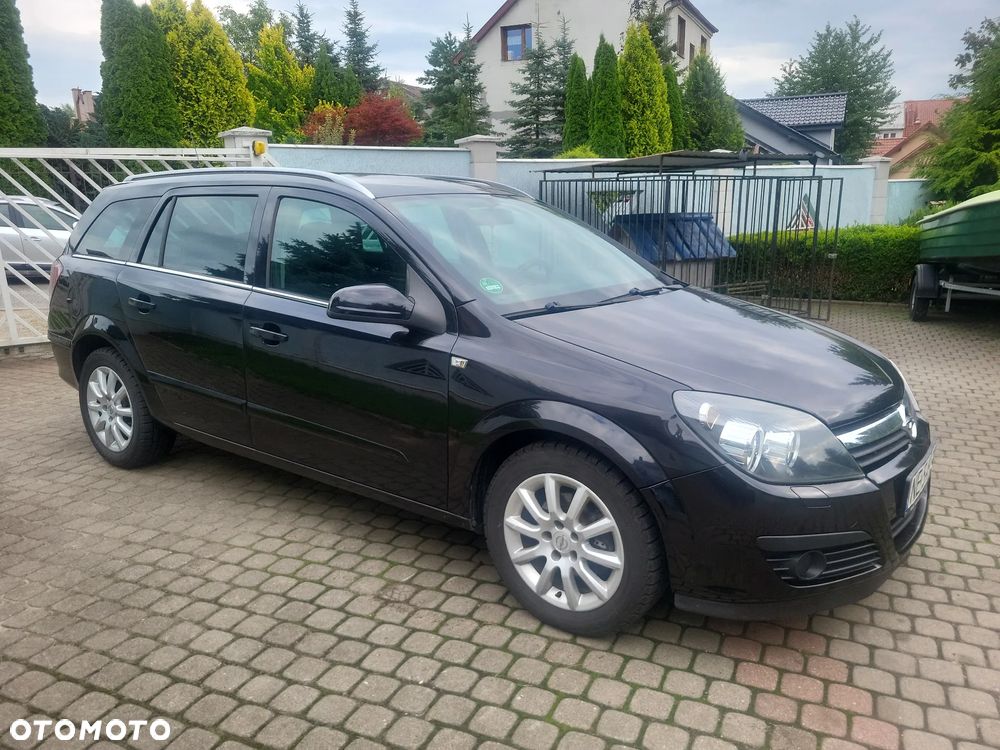 Opel Astra 1.6 Caravan Enjoy - 16