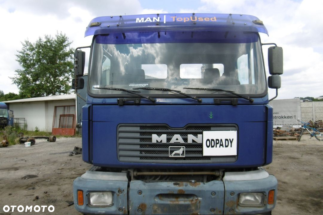 Kabina kompletna Man F2000 Budowlana - 2