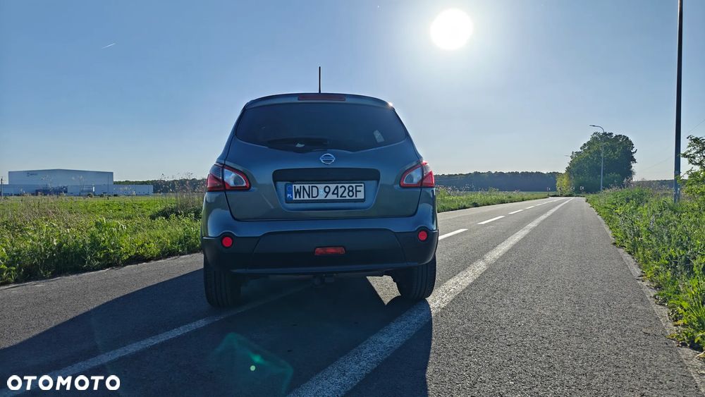 Nissan Qashqai+2 2.0 4x4 Tekna CVT - 10