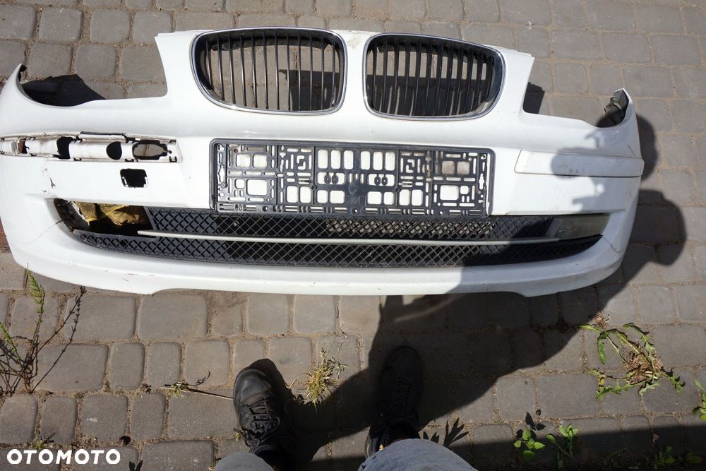 ZDERZAK PRZEDNI 1 E81 LIFT 300  BIAŁY ALPINWEISS BMW 2007-2011 - 8