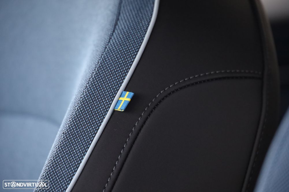 Volvo EX30 69 kWh Single Motor Extended Range Core - 9