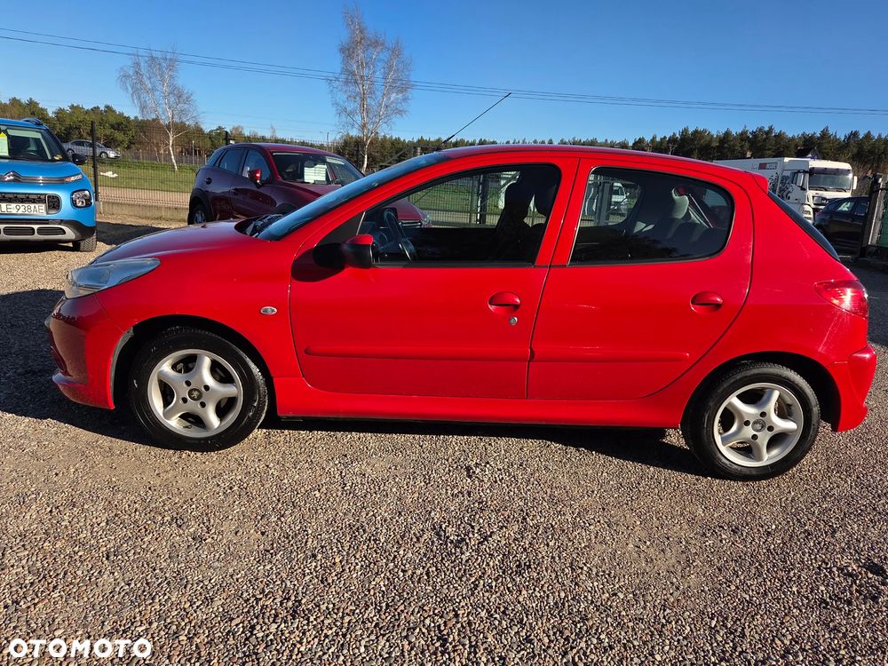 Peugeot 206 plus 75 Street Racing - 4