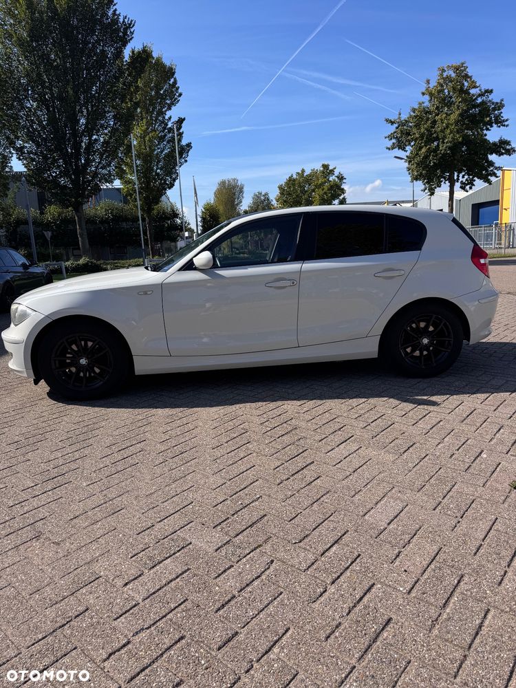 BMW Seria 1 116i - 2