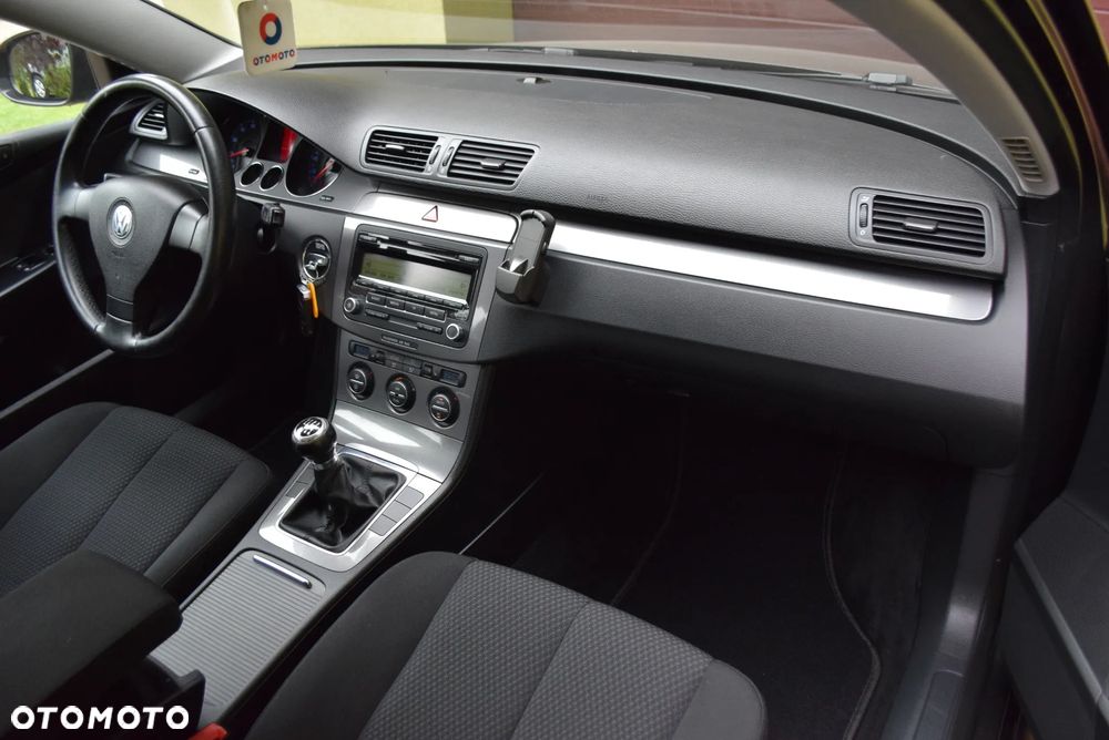 Volkswagen Passat 1.4 TSI Comfortline BlueMotion Technology - 14