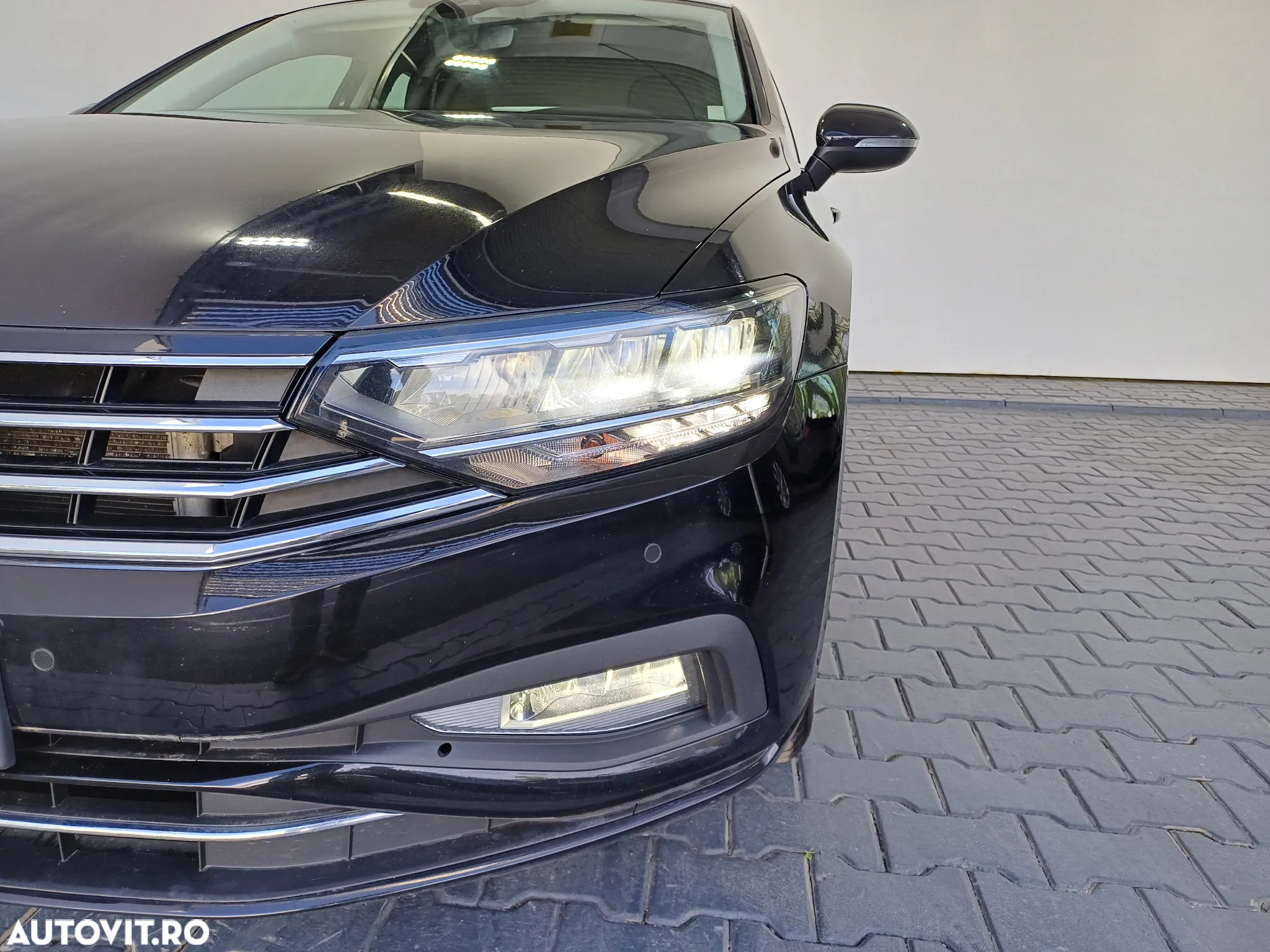 Volkswagen Passat 2.0 TDI DSG Comfortline - 36