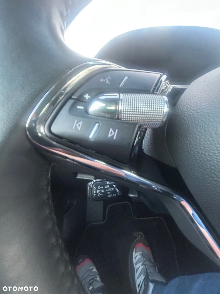 Skoda Octavia 2.0 TDI Style DSG - 21