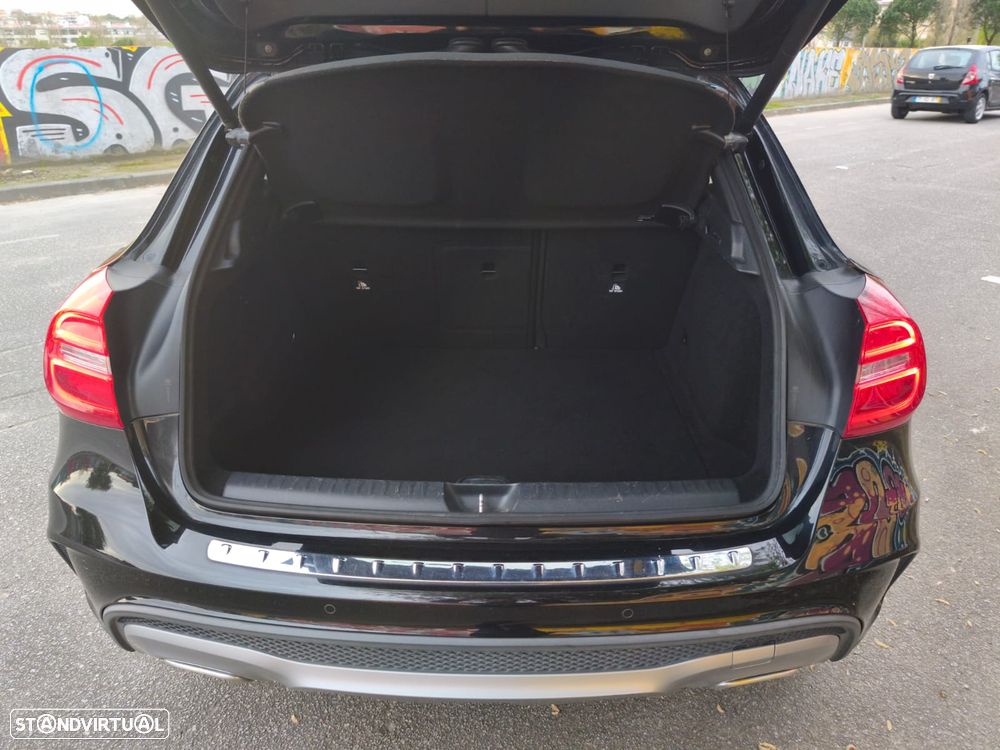 Mercedes-Benz GLA 200 (CDI) d 7G-DCT AMG Line - 20