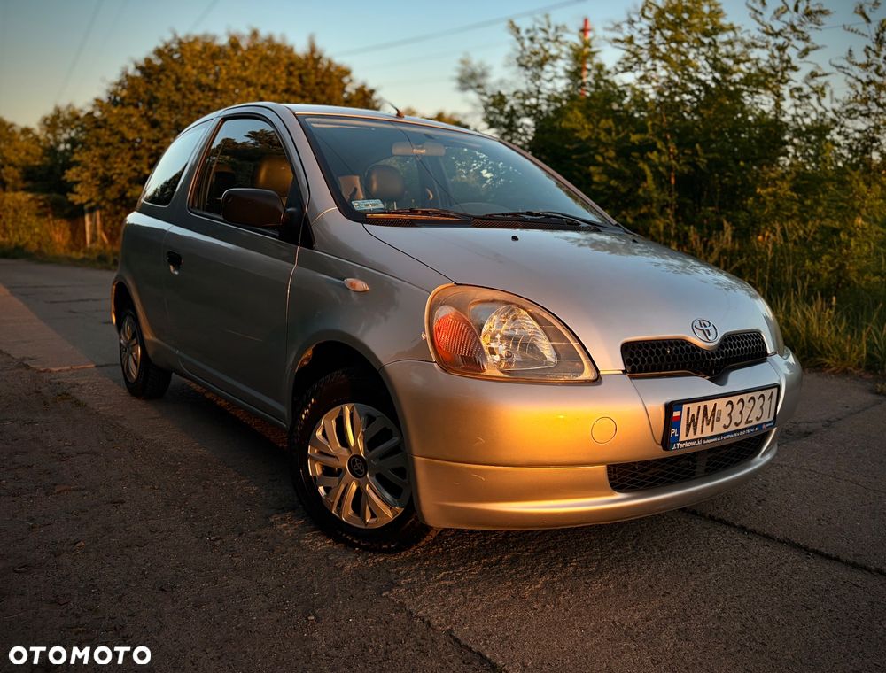 Toyota Yaris 1.0 Terra - 1