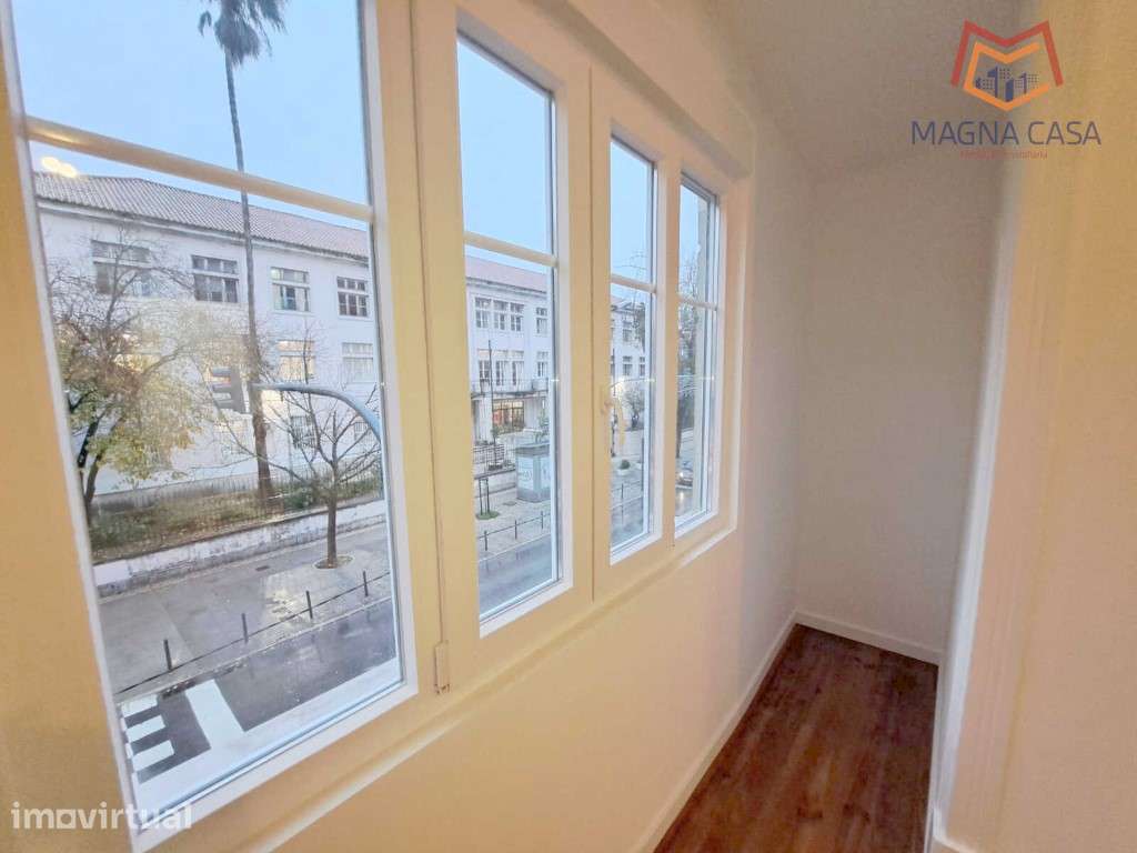 Apartamento T3 para venda na Avenida General Roçadas - Lisboa, tota... - Grande imagem: 5/51
