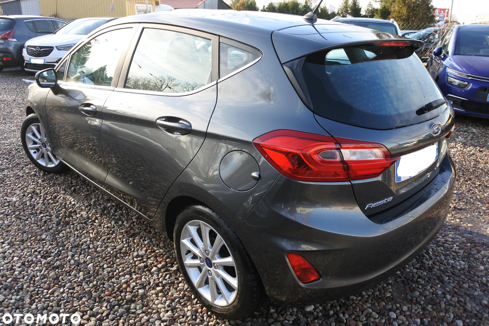 Ford Fiesta 1.0 EcoBoost S&S TITANIUM - 4