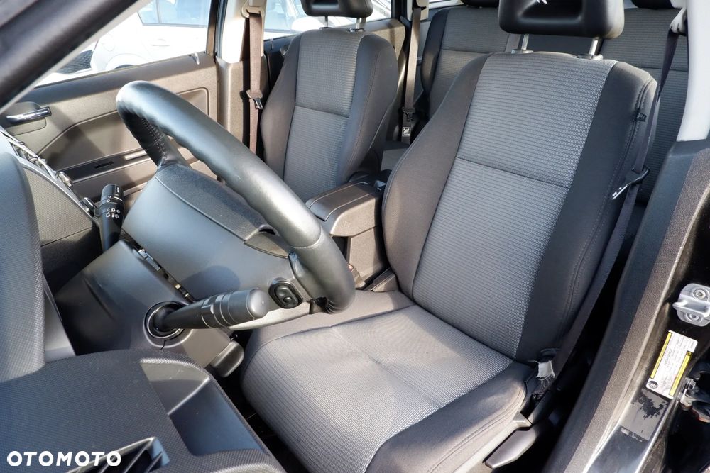 Dodge Caliber 2.0 CRD SXT - 27