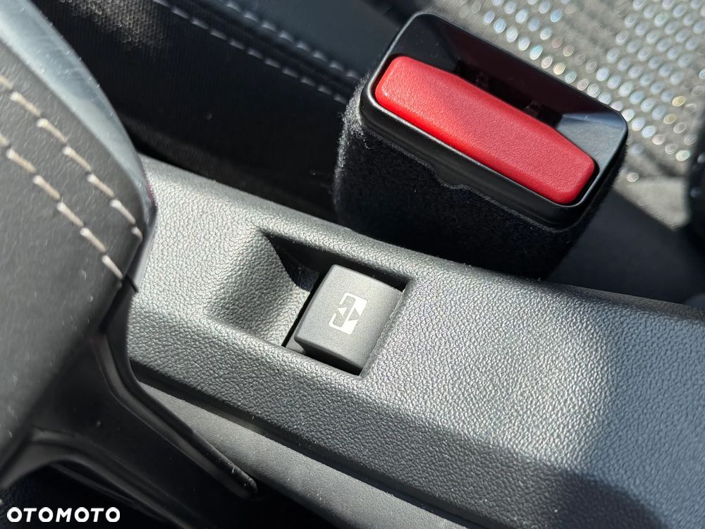 Peugeot 2008 PureTech 110 Stop&Start Allure - 25