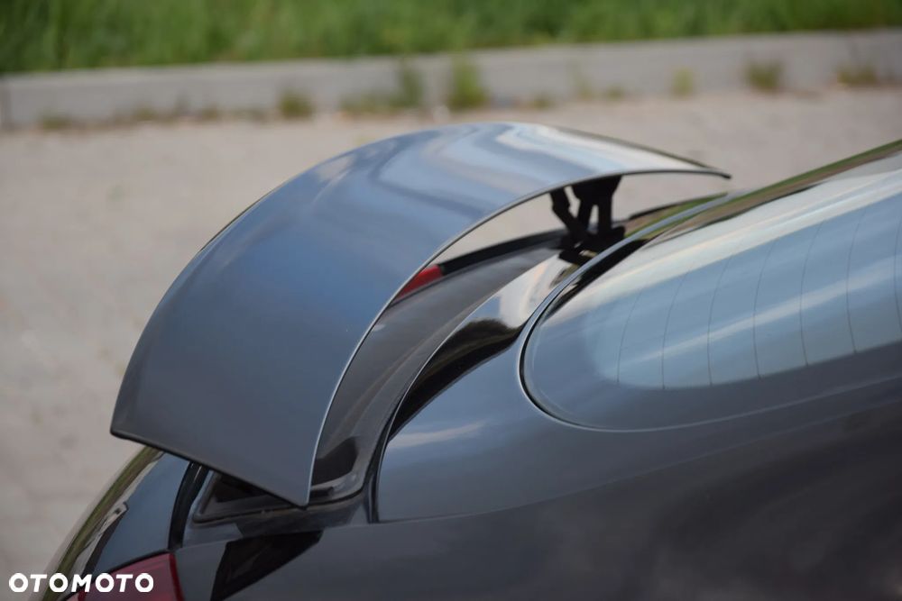 Audi TT Coupé - 12