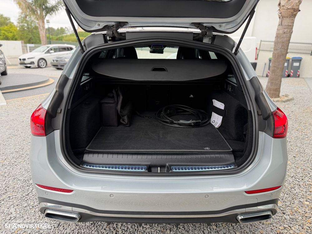 Mercedes-Benz C 300 e AMG Line - 39